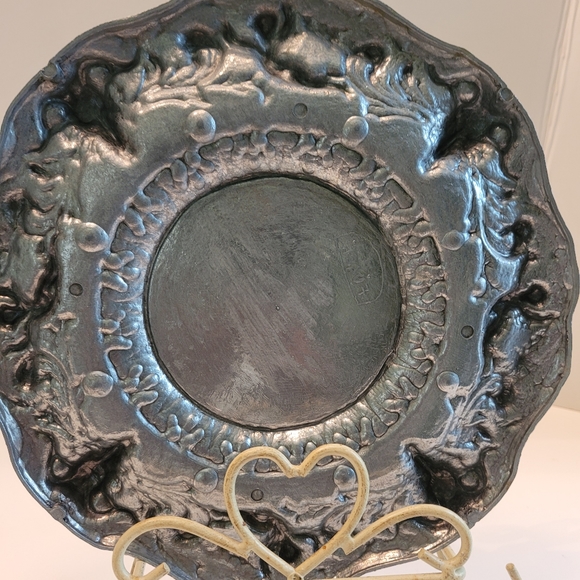 Vintage Pewter Plate. - Picture 3 of 8